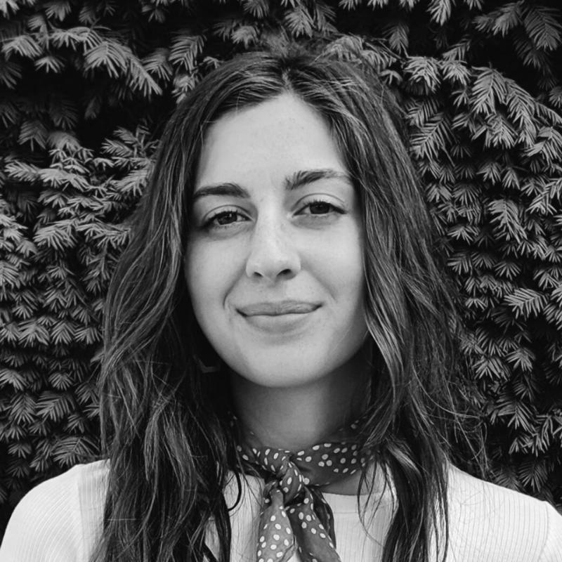 woman-neckerchief-brown-hair-stock-headshot